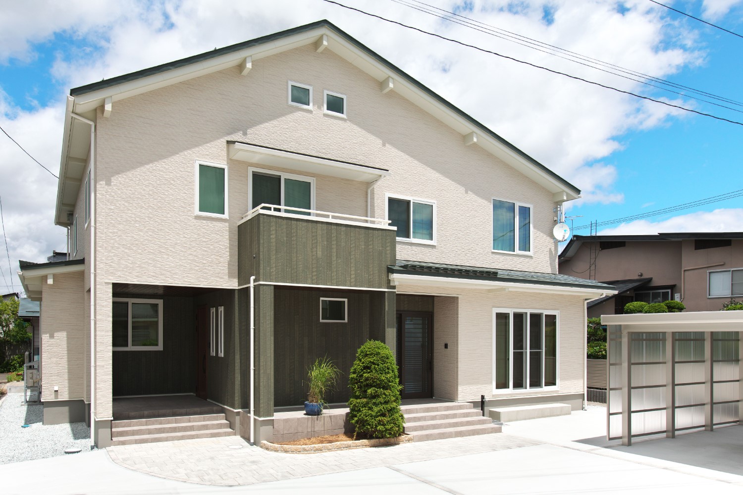 いい距離感　完全分離型の二世帯住宅